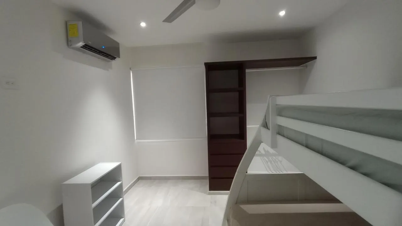 Excellent 2 Bedroom Condo With Pool! Cancún