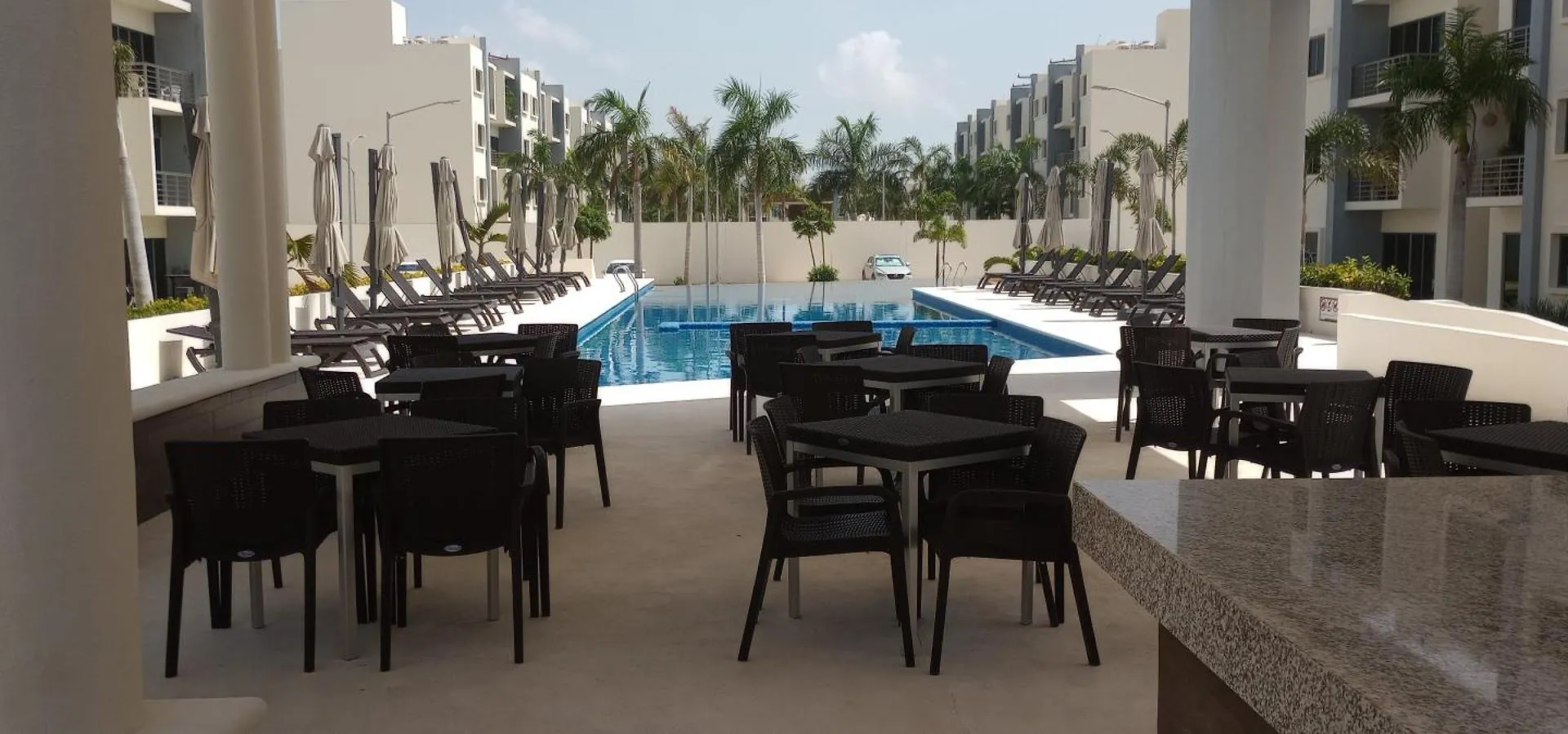 Excellent 2 Bedroom Condo With Pool! Cancun Apartment
